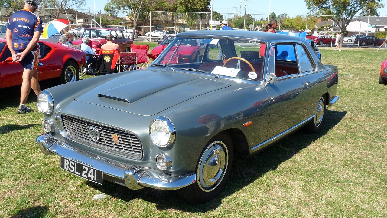 A Lancia Flaminia coupe at the 2008 All Italian show in Alameda
