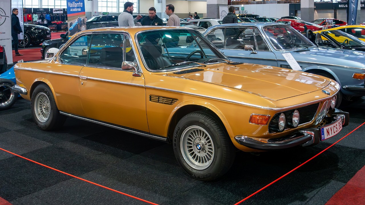 A BMW 3.0 CS