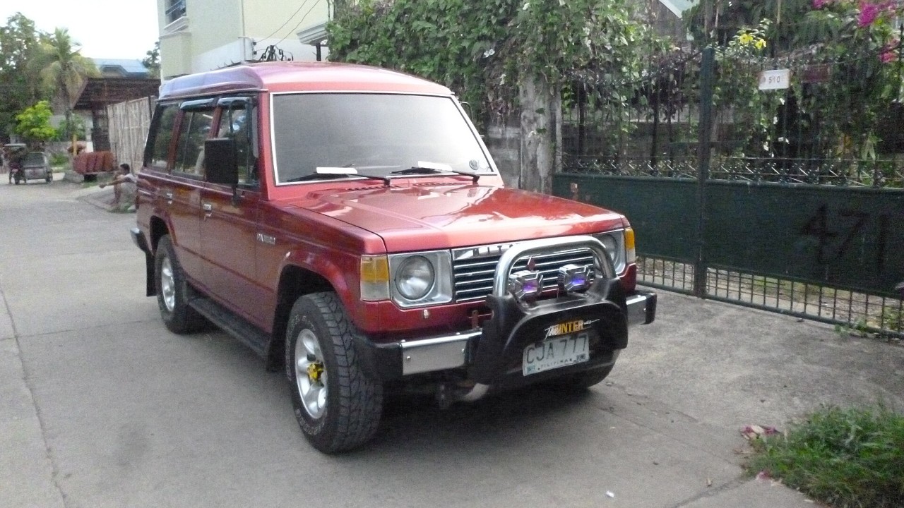 A first-generation Mitsubishi Pajero