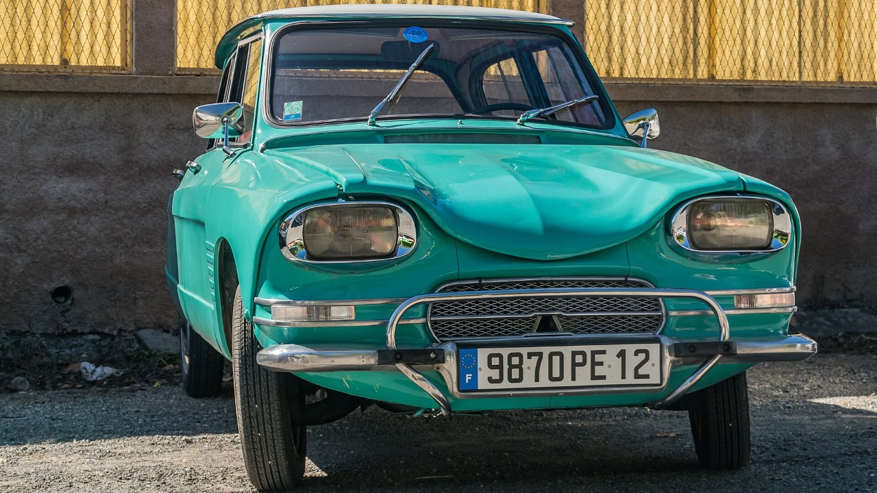 A Citroën Ami 6