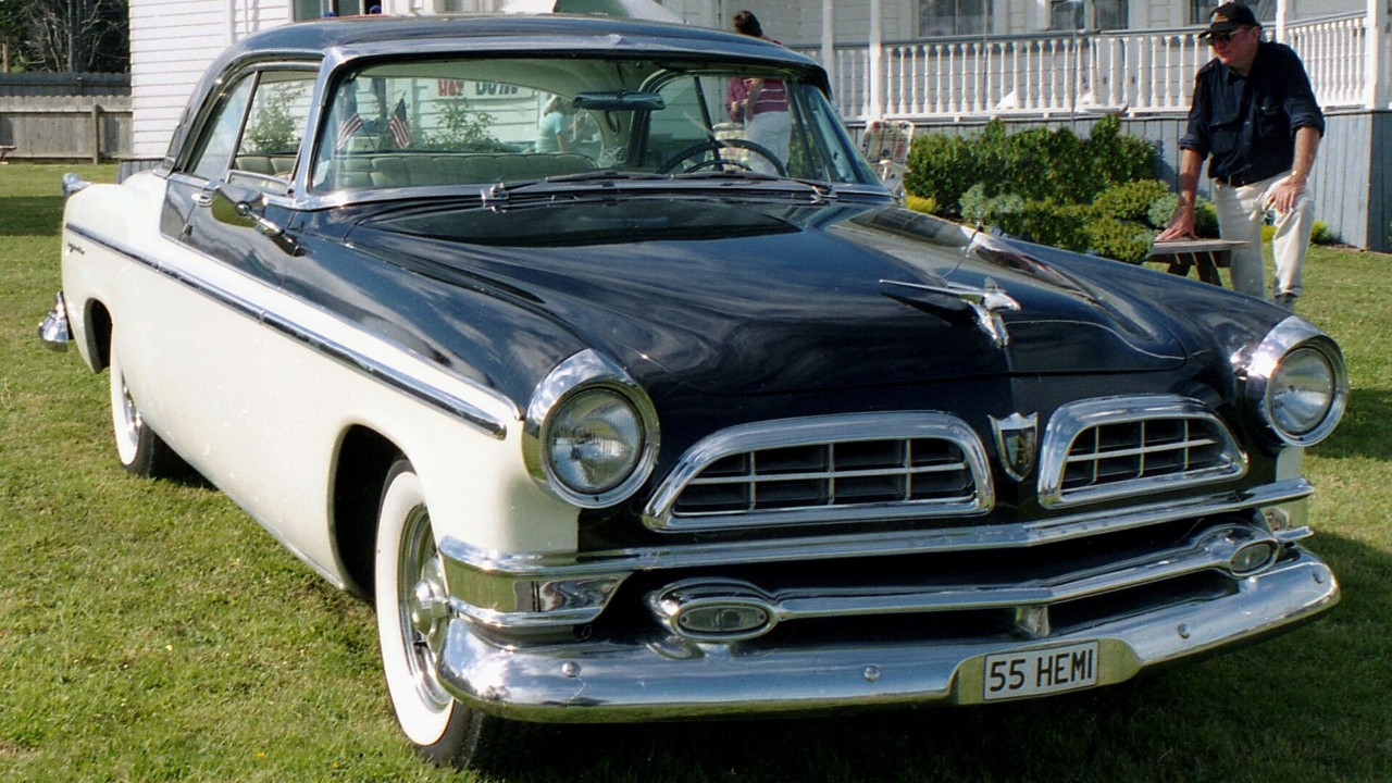 A 1955 Chrysler New Yorker Deluxe, the model line of the Hemingway Chrysler New Yorker