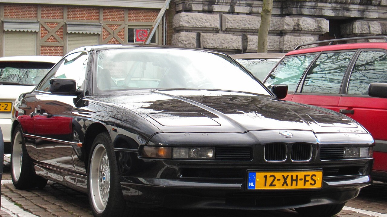 A 1996 BMW 850Ci (E31)