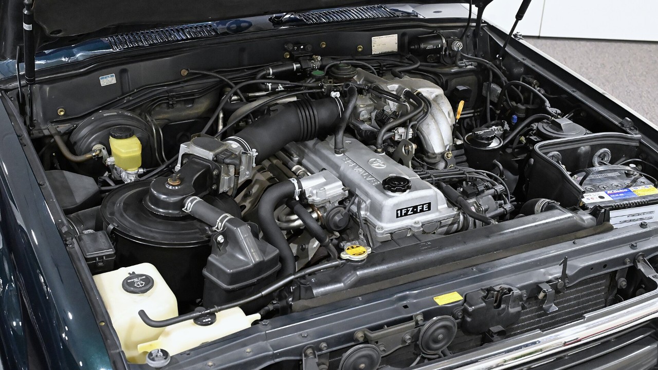 A Toyota 1FZ-FE engine in a 1993 Land Cruiser