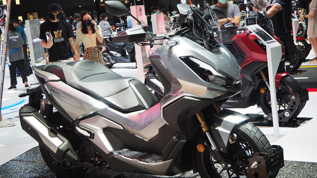 A 2022 Honda ADV350