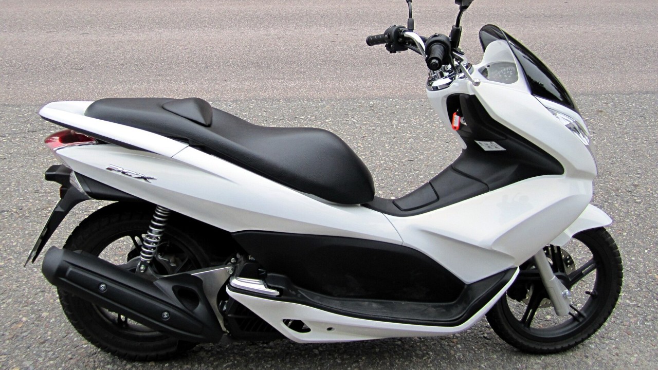 A 2011 Honda PCX125