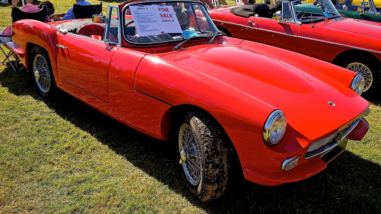 A Reliant Sabre