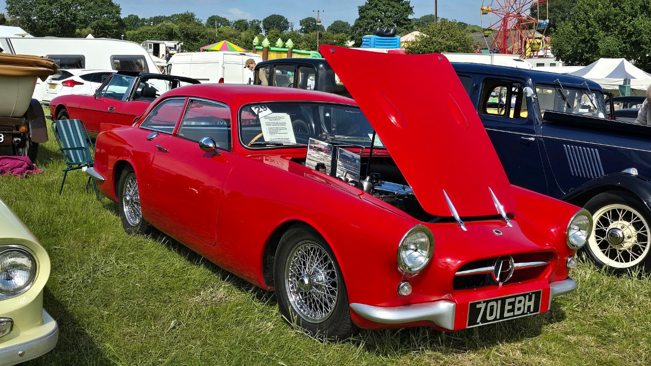 A 1958 Peerless GT