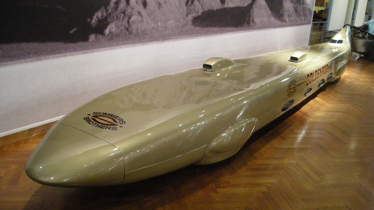 The Summers brothers’ four-engine Goldenrod averaged 409.277 mph at Bonneville in 1965 without a jet