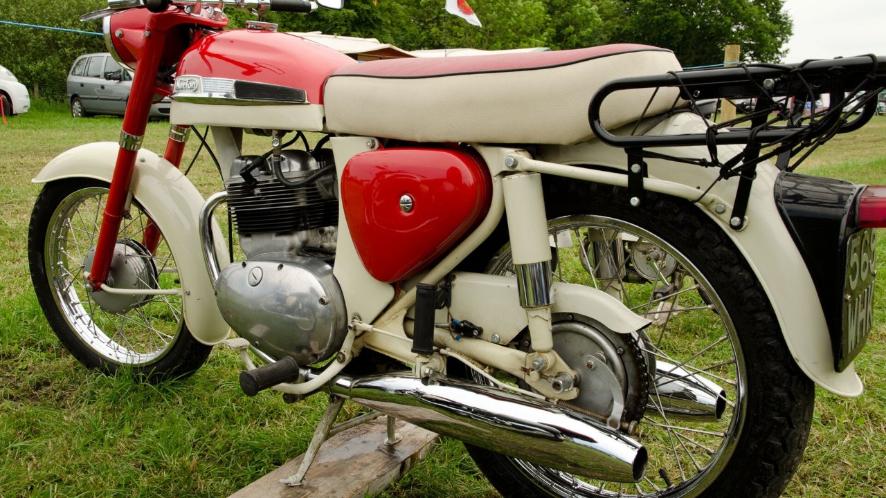 Side view of a 1961 Norton Jubilee 250