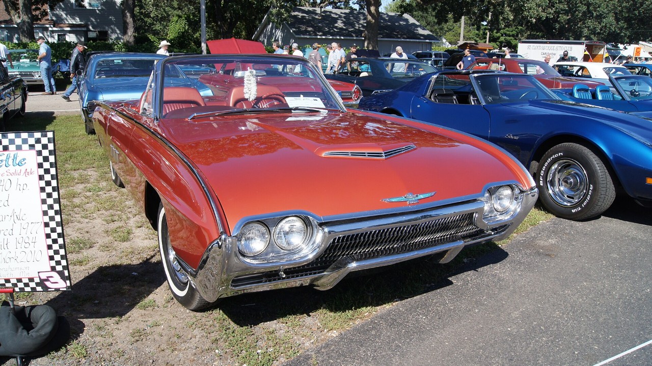 A red 1963 Ford Thunderbird roadster
