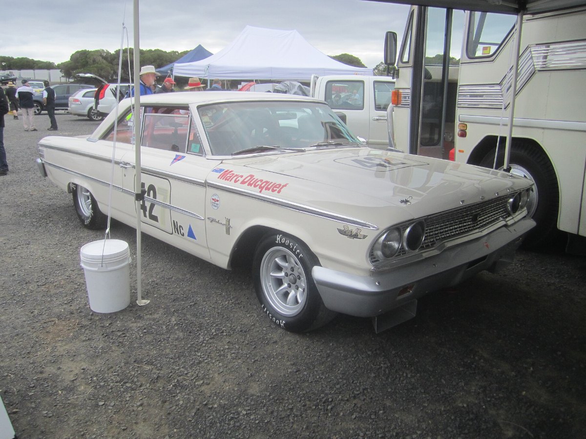 1963 Ford Galaxie 500 fastback lightweight with the 427