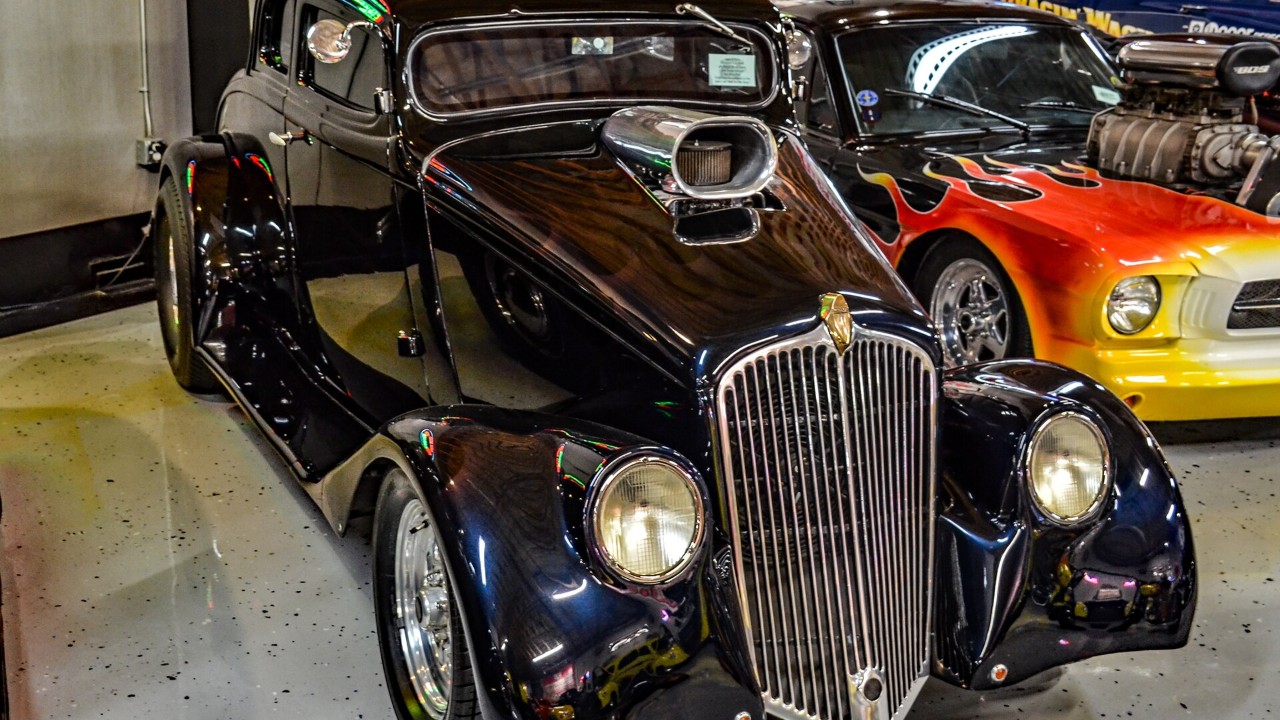 A Willys 77
