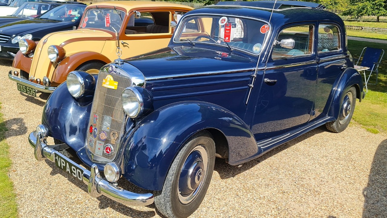 A 1954 Mercedes-Benz 170 S-D, a later diesel version of the 170 line
