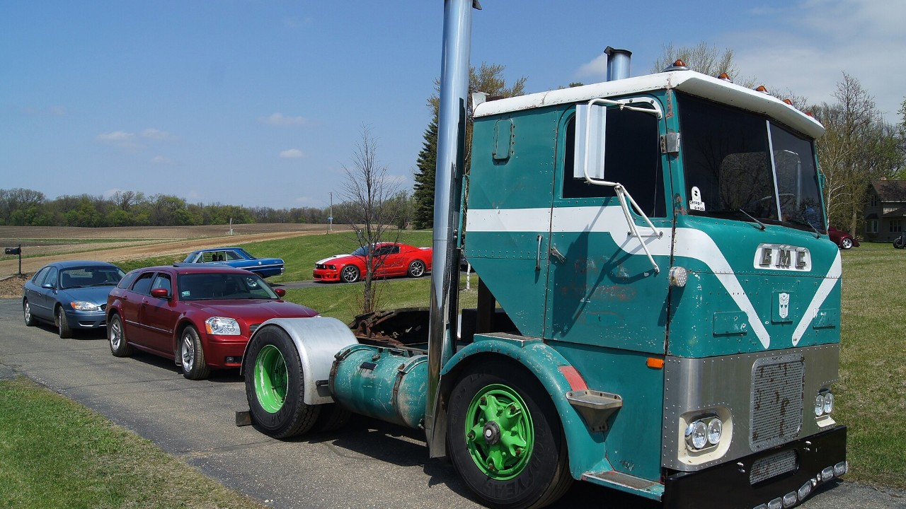 A 1959 GMC cab-over semi truck of the Crackerbox type