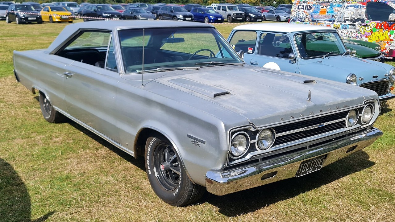 7 Chrysler B and RB V8 displacements from the 1958 350 to the 440, and the cars that carried them
