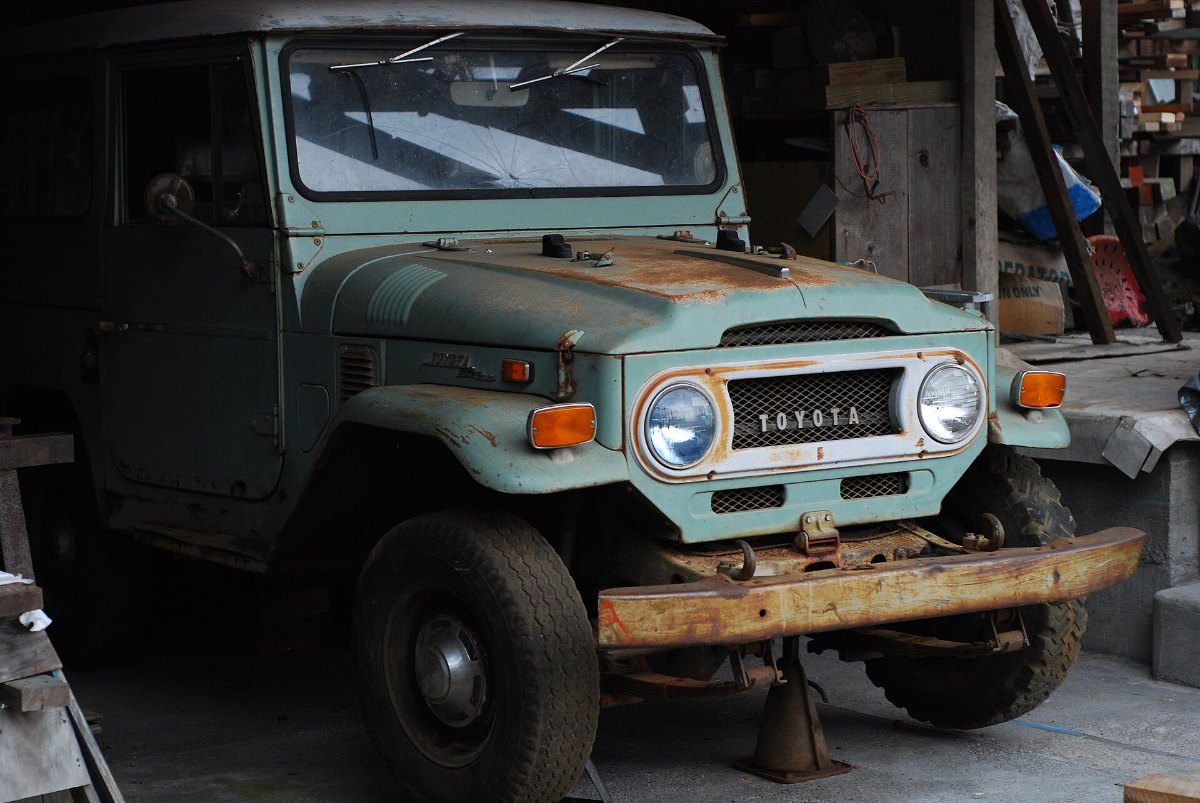 1969 Toyota FJ40 Land Cruiser