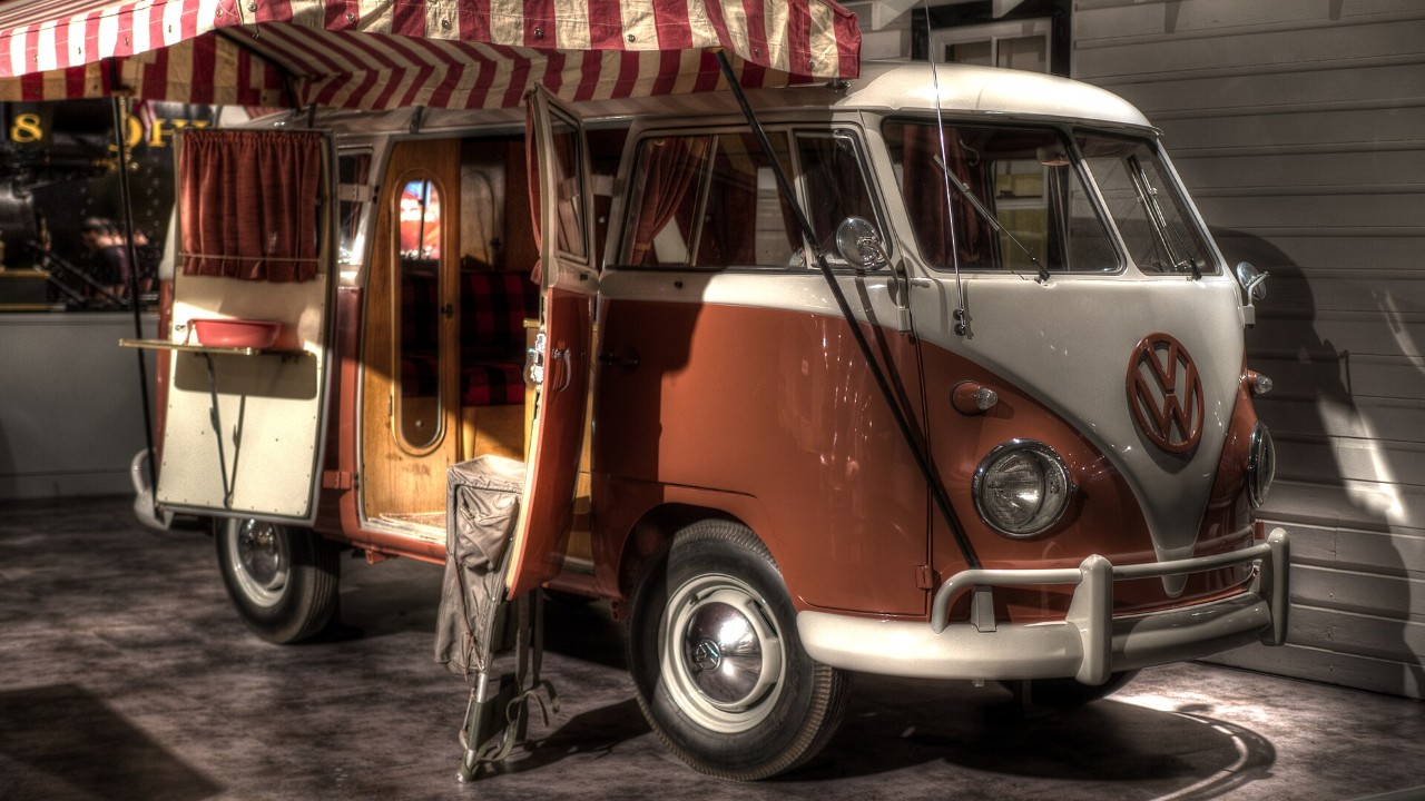7 vans and campers that owners refuse to give up