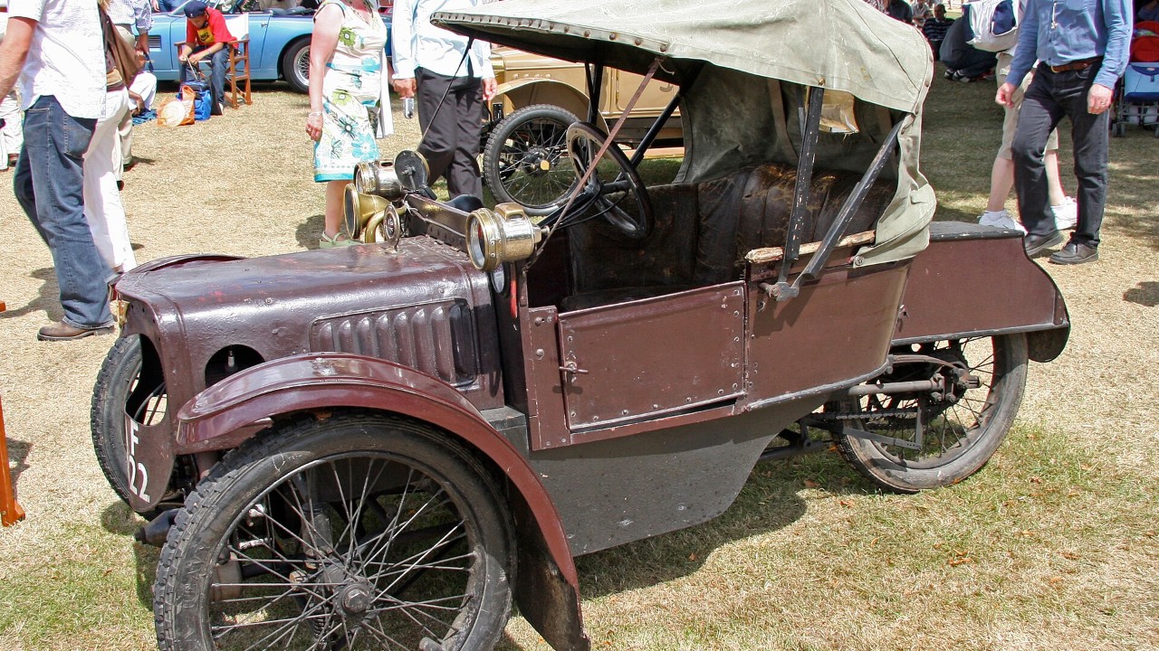 A 1912 Morgan Runabout Deluxe three-wheeler