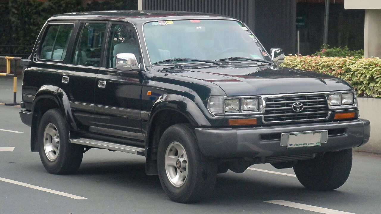 A black Toyota Land Cruiser 80 Series VX