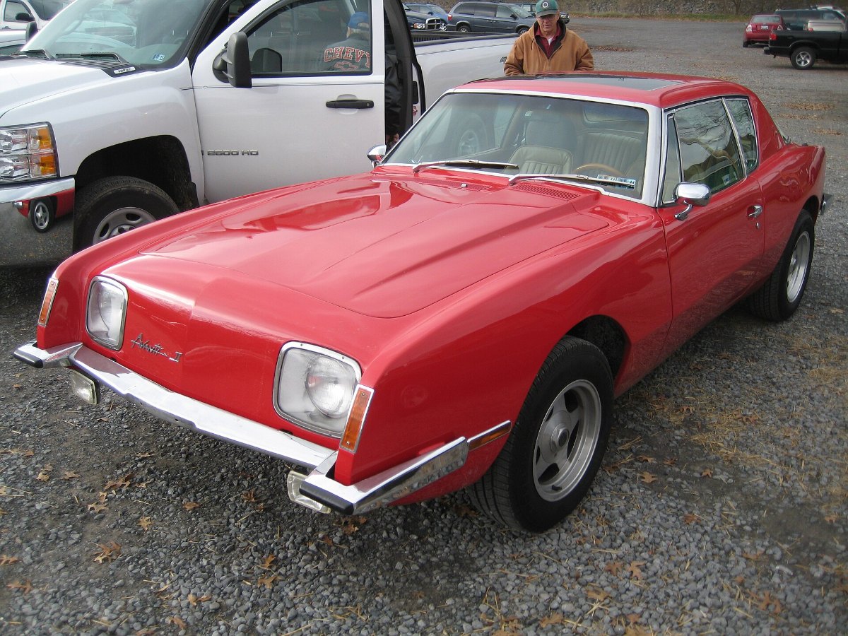 Avanti II coupe