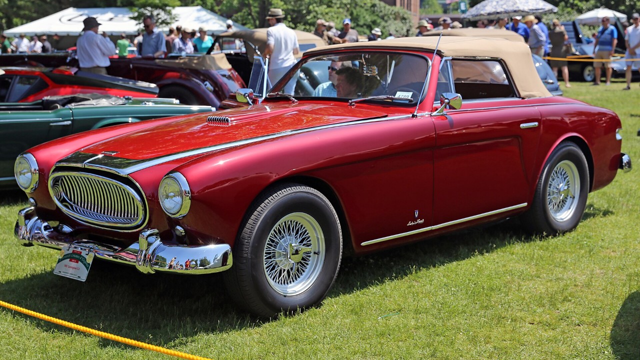 A 1953 Cunningham C-3 cabriolet