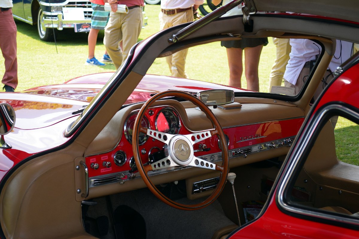 Open gullwing door and tall sill of a Mercedes-Benz 300 SL, shaped by its 300 SL tube frame