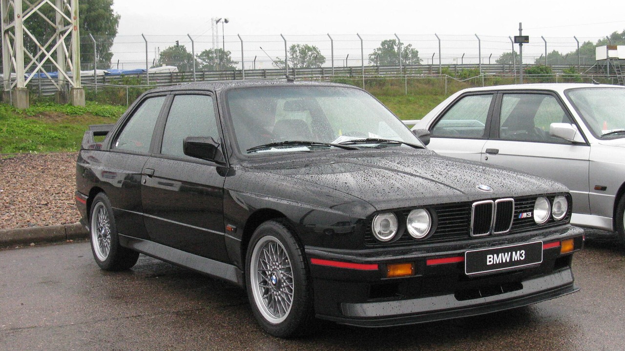 A BMW M3 Sport Evolution