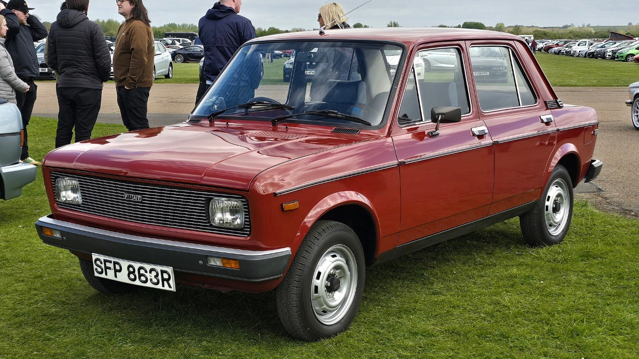 A 1977 Fiat 128 CL sedan
