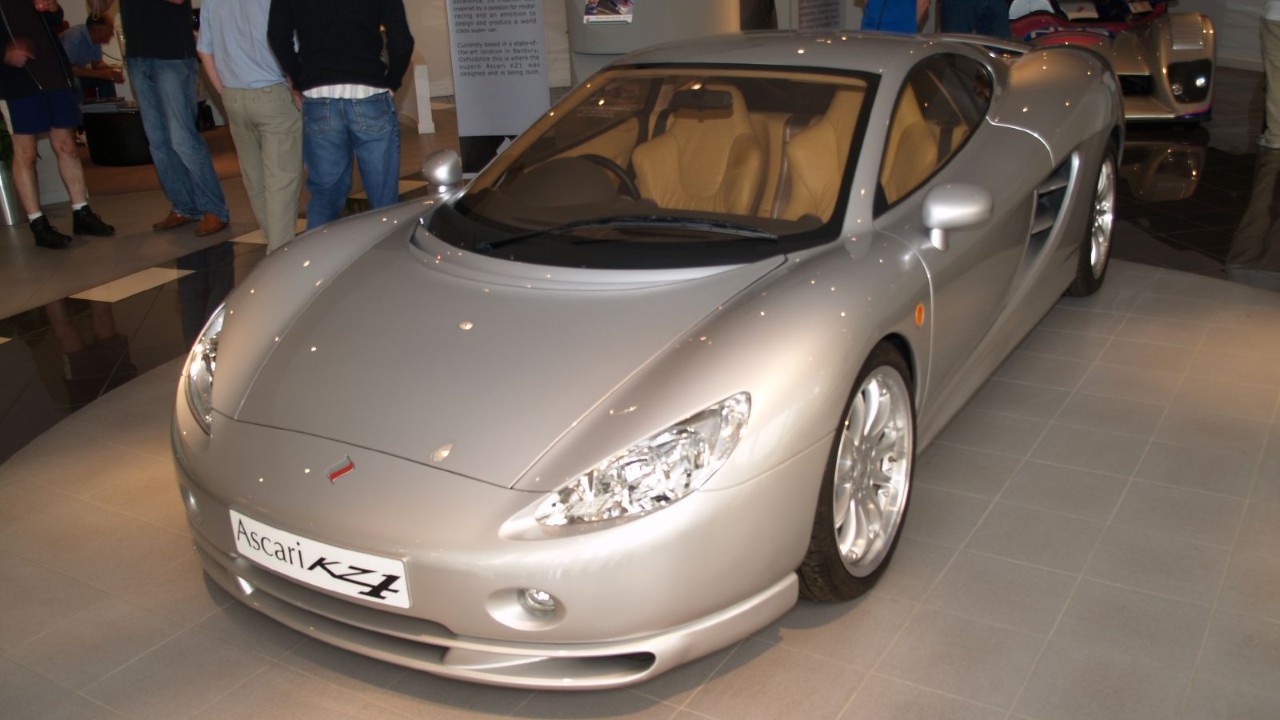 An Ascari KZ1