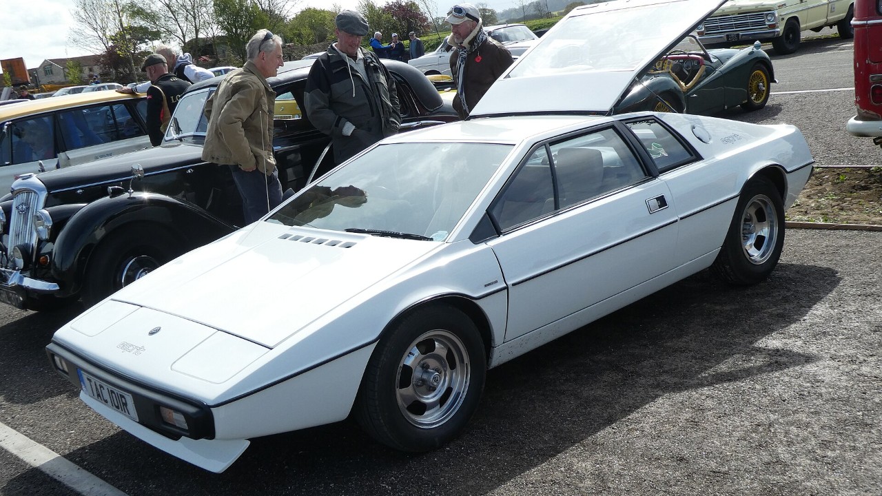 A 1977 Lotus Esprit S1