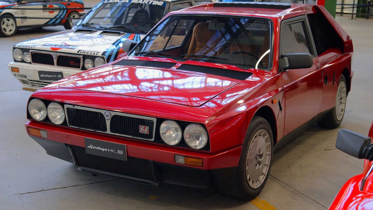 A red Lancia Delta S4 Stradale