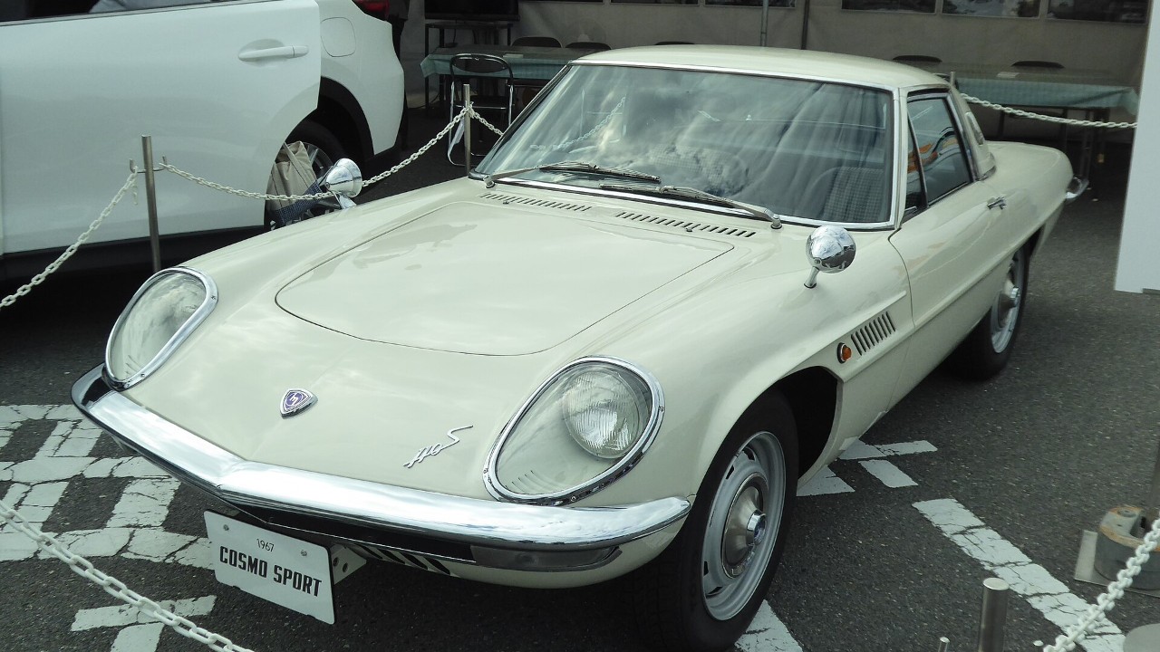 A white Mazda Cosmo Sport L10A